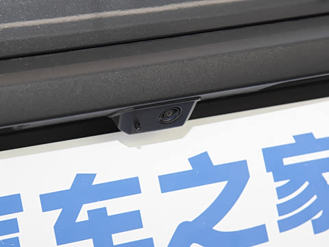 2025�� Macan 2.0T ���ΰ�