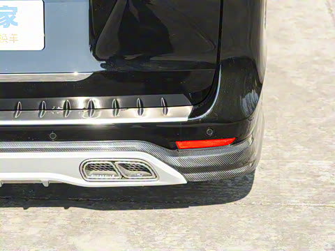 2025�� V 300 L ������˹ �˶���