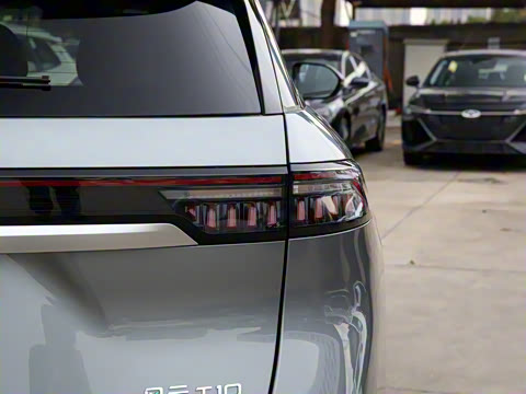 2024�� 200 �����콢��