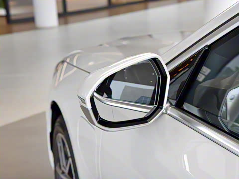 2024�� eDrive 35L M�˶���װ