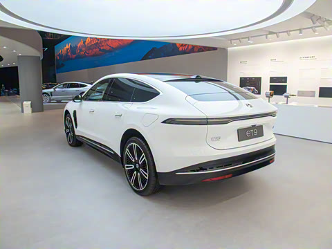 2025�� 102kWh ǩ����