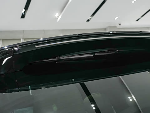 2025�� Ultra ���ܻ��°�