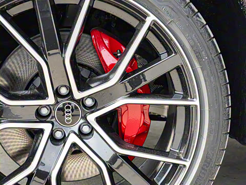 2025�� 55 TFSI quattro S line����ʿ��