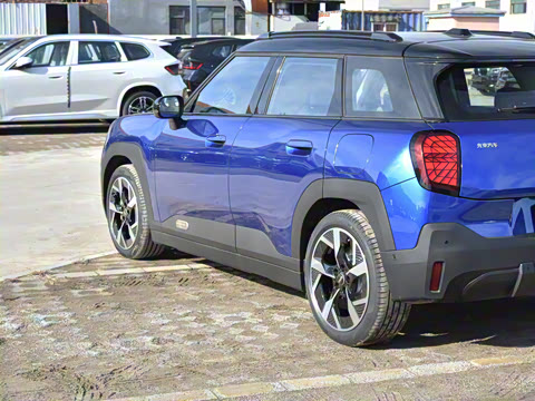 2024�� E ������