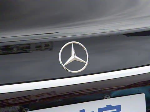 2025�� E 260 L 4MATIC