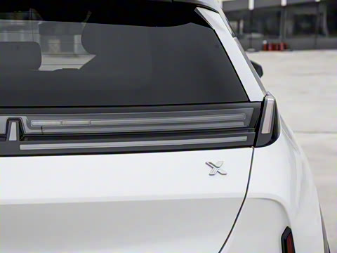 2025�� ������������