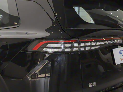 2025�� 210Max���̰� 5��