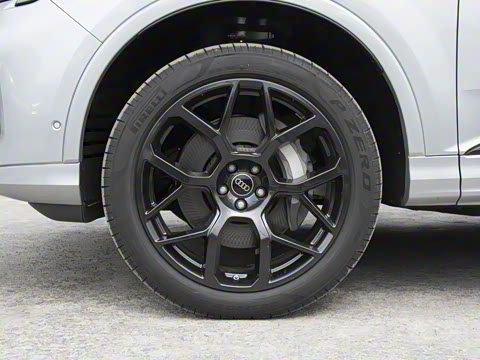 2025�� 55 TFSI quattro S line�˶���