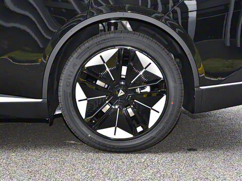 2024�� 530Max�����