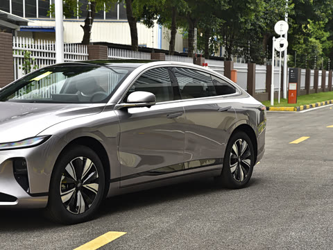 2024�� ���� ����� 515 ��Ӣ�� 58.9kWh