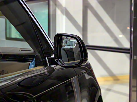 2024�� 3.0 L6 400PS SV���ٴ����ӳ��� 4��