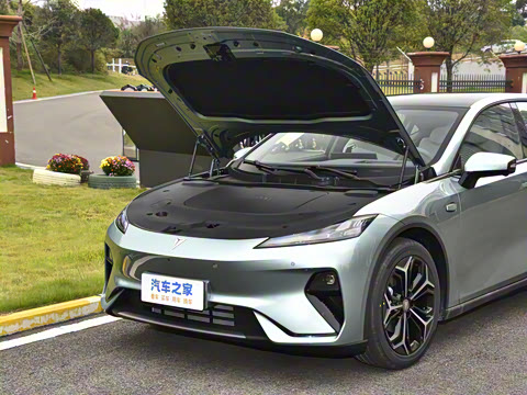 2024�� 300Max���̰�