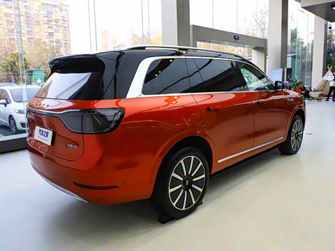 2024�� ���� Ultra�� 42kWh 6����