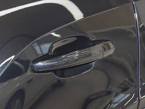 2024�� 4.0T V8 S