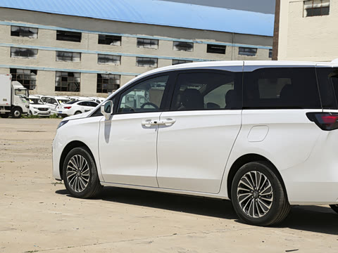 2025�� ½�� ������ 7��