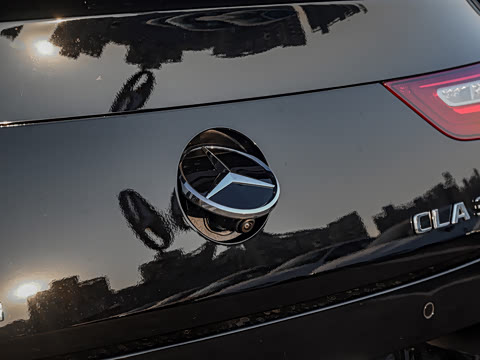 2025�� AMG CLA 35 4MATIC