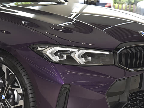 2025�� 330i 50����������