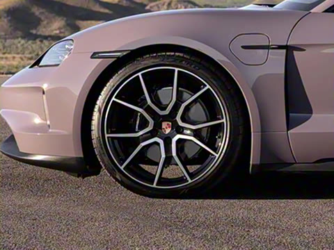 2024�� Taycan 4S Cross Turismo