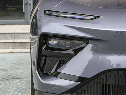 2025�� 512km ���ΰ�