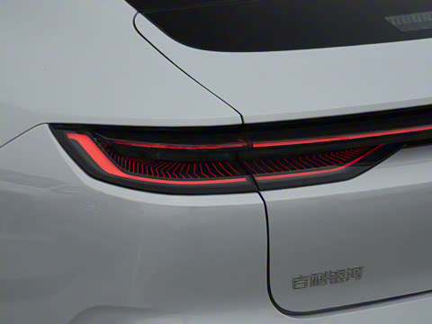 2025�� 130km EM-i ������