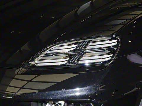 2025�� Macan 4 ���۰�