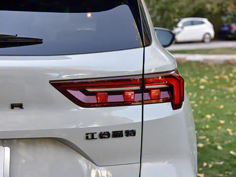 2025�� ������PLUS