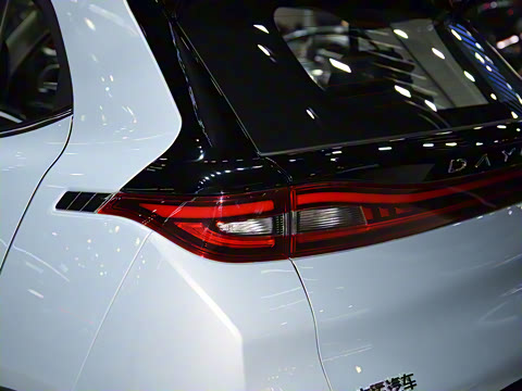 2023�� 300 �����