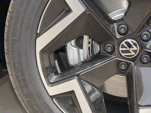 2025�� PRO 380TSI ���� R-Line �����