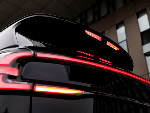 2025�� 215�����콢PLUS