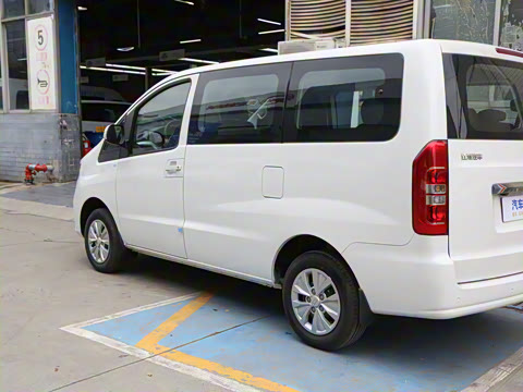 2025�� 1.8L �ֶ������� 7/8��