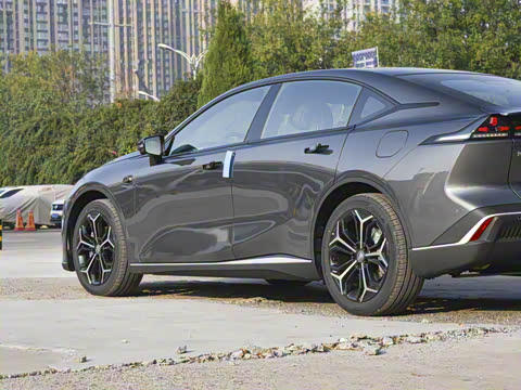 2025�� ���̾�Ӣ��