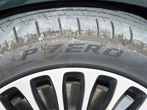 2025�� ���� Ultra�� 100kWh 6����