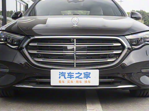 2025�� �Ŀ� E 300 L �����