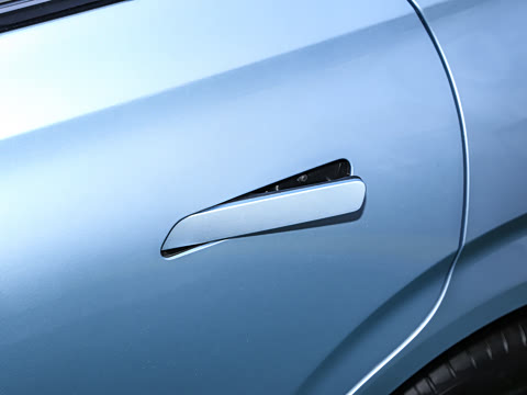 2024�� 330 Plus��+