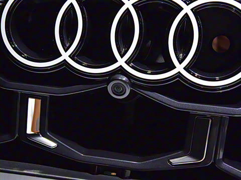 2025�� 55 TFSI quattro S line�����