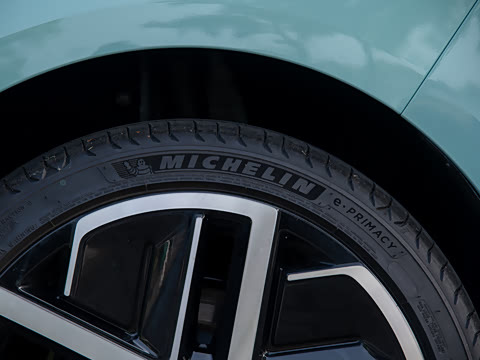 2025�� 502 ������ Max