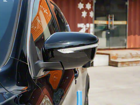 2025�� �Ŀ� ���� 2.0L CVT XV+���Ȱ�