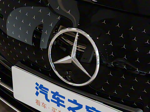 2025�� 500 4MATIC ������