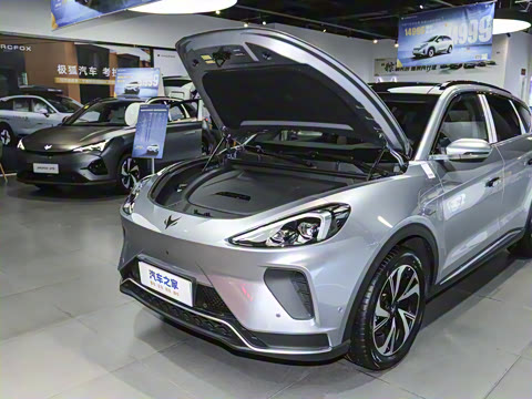 2025�� 688MAX 175kW