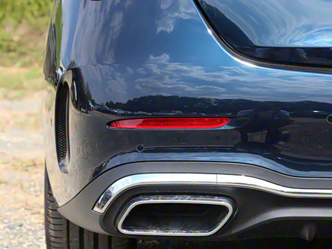 2025�� C 260 L 4MATIC �˶���