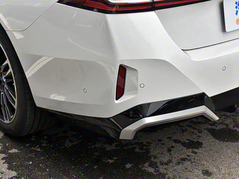 2024�� 525Li M�˶���װ