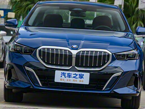 2024�� 525Li M�˶���װ