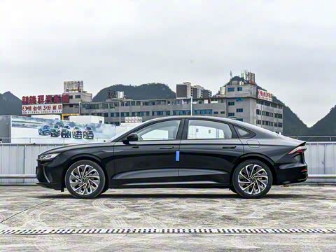 2025�� 2.0T ���ݻ춯��