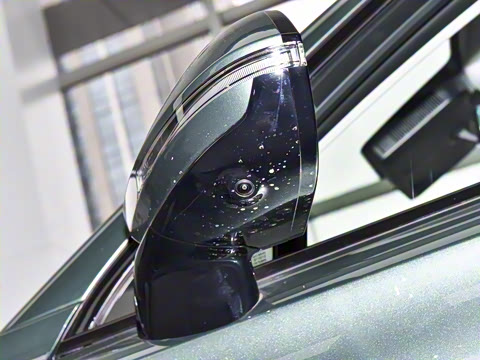 2025�� 1.5T 106KM������ 5�� ��Ԫ�