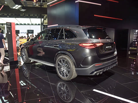 2024�� AMG GLC 43 4MATIC
