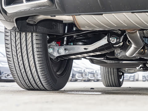 2025�� 45 TFSI ����������