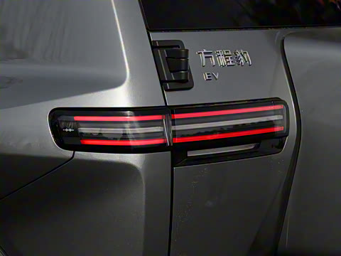 2025�� 501KM ����Ultra��