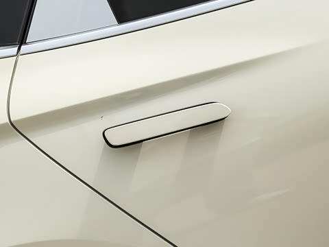 2025�� �Ǽݰ� DM-i 1.5T 125km �콢��