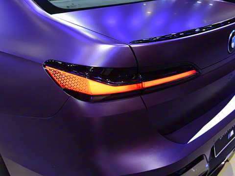 2023�� M760Le xDrive