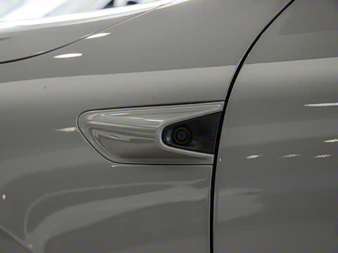 2025�� 75kWh Touring